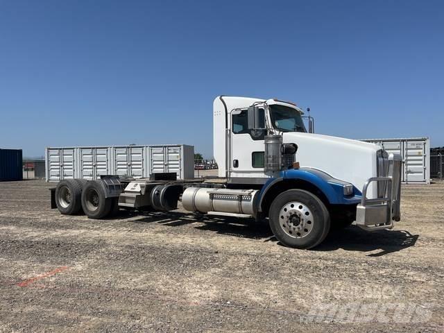 Kenworth T800 Τράκτορες