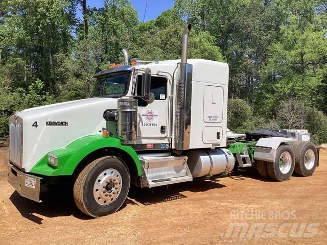 Kenworth T800 Τράκτορες