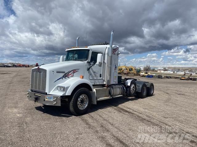 Kenworth T800 Τράκτορες