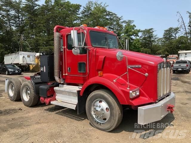 Kenworth T800 Τράκτορες