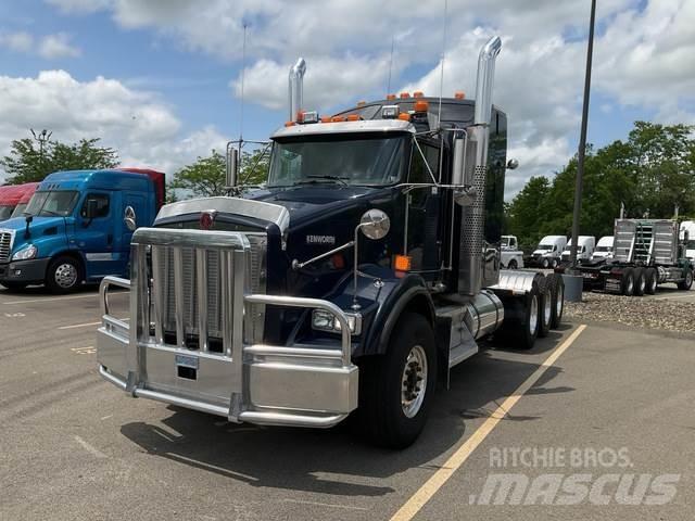 Kenworth T800 Τράκτορες