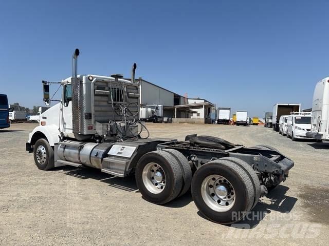 Kenworth T800 Τράκτορες