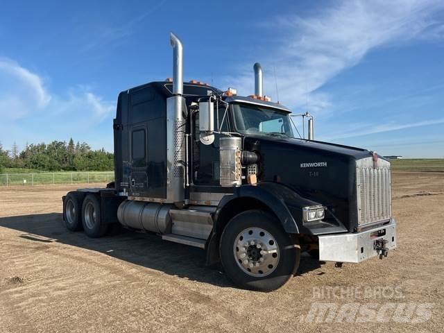 Kenworth T800 Τράκτορες