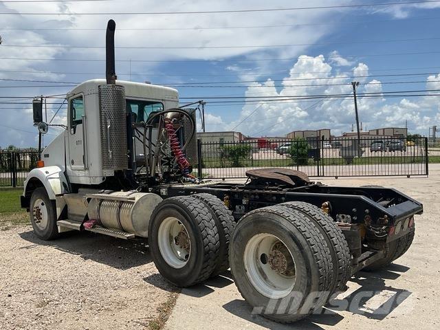Kenworth T800 Τράκτορες