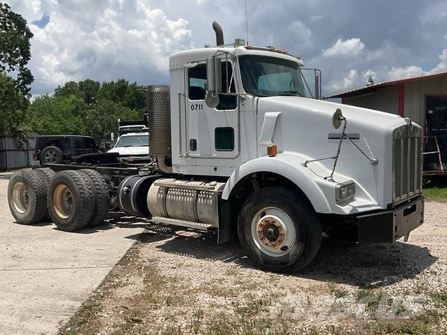Kenworth T800 Τράκτορες