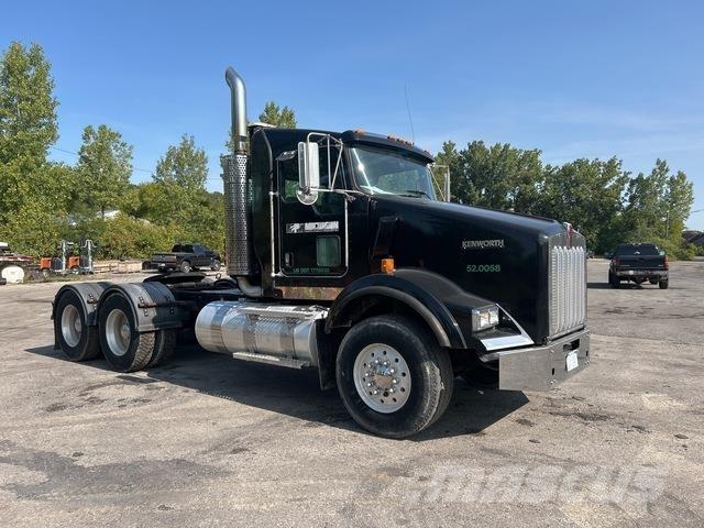 Kenworth T800 Τράκτορες