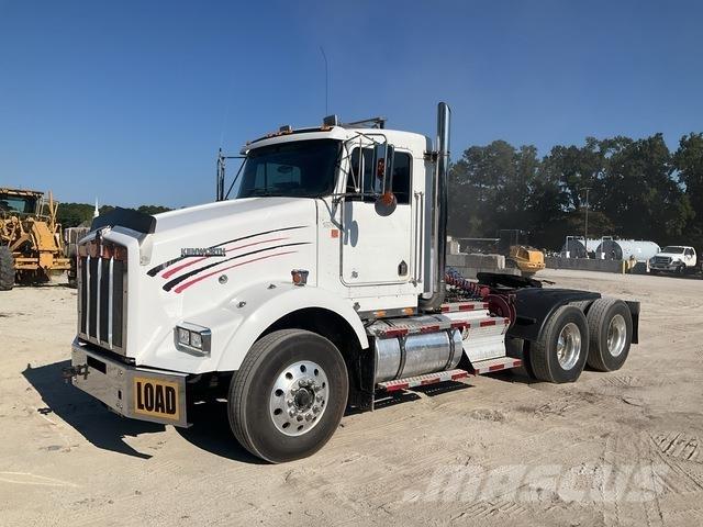 Kenworth T800 Τράκτορες