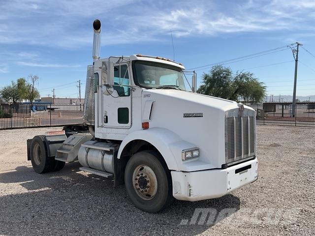 Kenworth T800 Τράκτορες