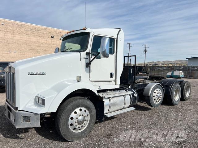 Kenworth T800 Τράκτορες