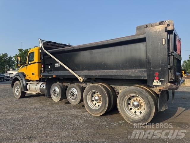 Kenworth T880 Φορτηγά Ανατροπή