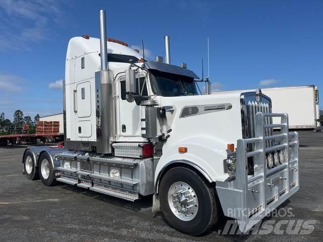 Kenworth T909 Τράκτορες