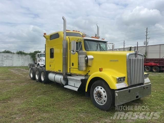 Kenworth W900 Τράκτορες
