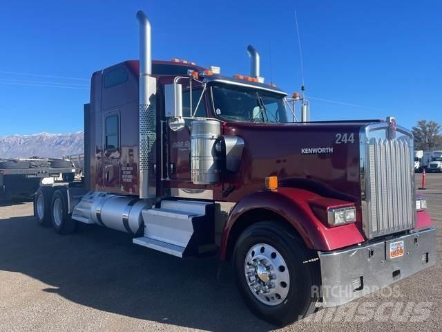 Kenworth W900 Τράκτορες