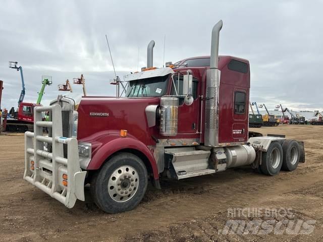 Kenworth W900 Τράκτορες