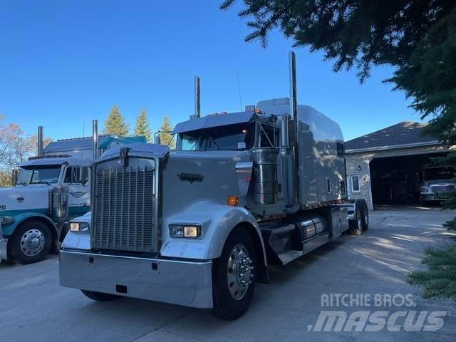 Kenworth W900L Τράκτορες