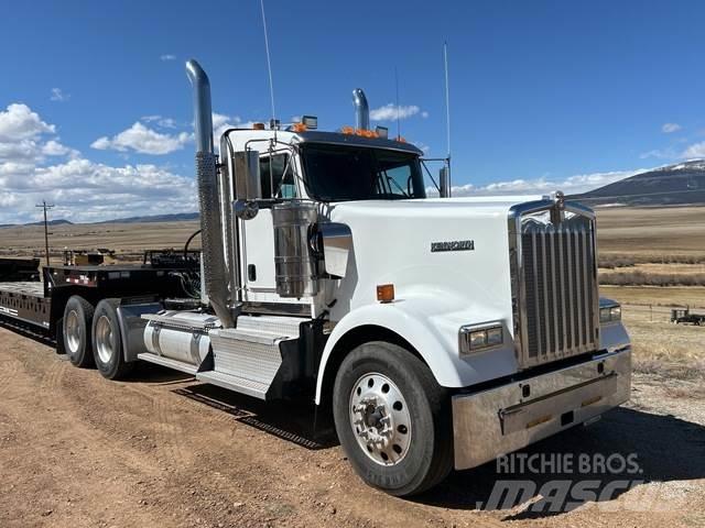 Kenworth W900L Τράκτορες