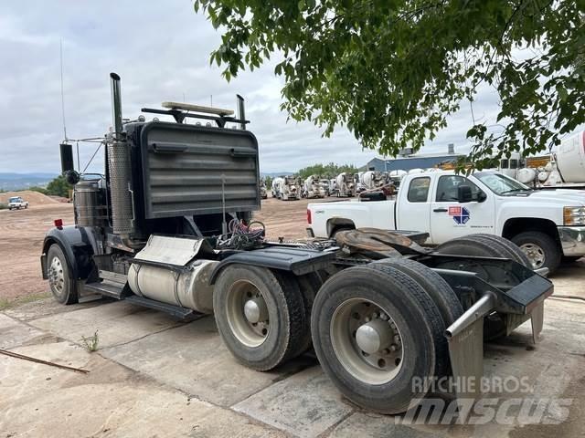 Kenworth W900L Τράκτορες