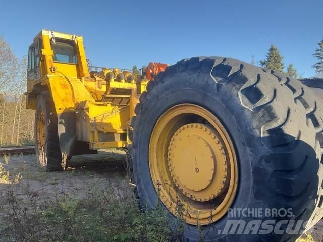 Komatsu 330M Σπαστό Dump Truck ADT