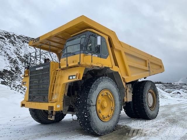 Komatsu 330M Σπαστό Dump Truck ADT