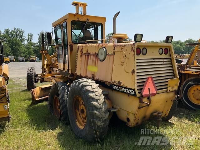 Komatsu 830B Γκρέιντερς