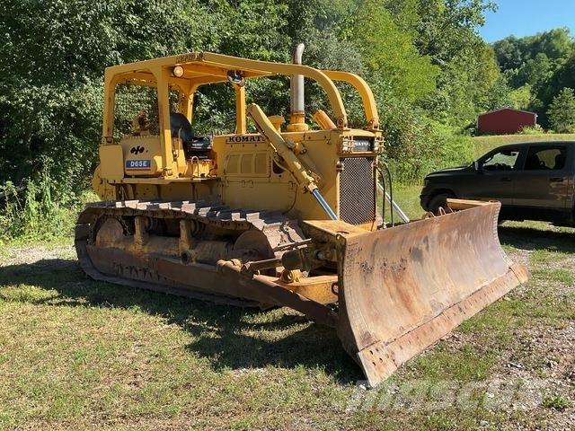 Komatsu D65E-6 Μπουλντόζες με ερπύστριες