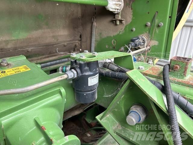 Krone V1500MC Πρέσες κυλινδρικών δεμάτων