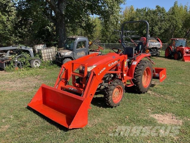 Kubota L2501DT Τρακτέρ μικρών διαστάσεων