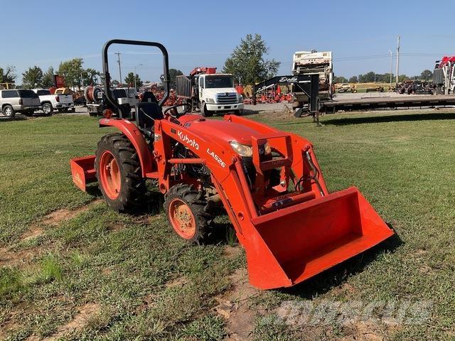Kubota L2501DT Τρακτέρ μικρών διαστάσεων
