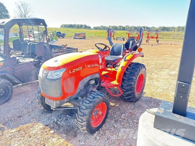 Kubota L2501DT Τρακτέρ μικρών διαστάσεων