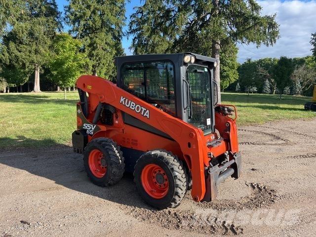 Kubota SSV65 Φορτωτάκια