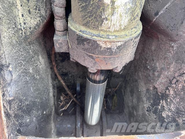 Liebherr 924 Κατασκευές - Άλλα