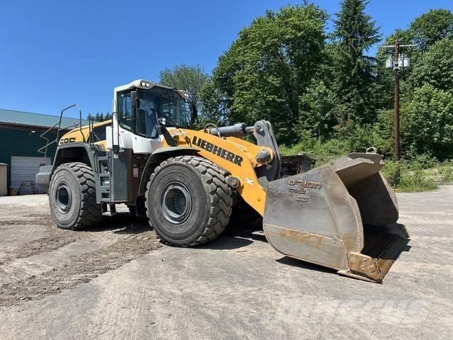 Liebherr L586 Φορτωτές με λάστιχα (Τροχοφόροι)