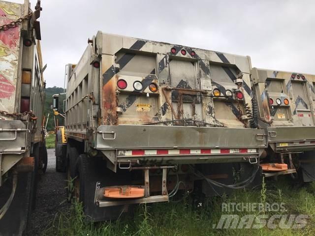 Mack 700 Εκχιονιστήρες και χιονοδιώχτες