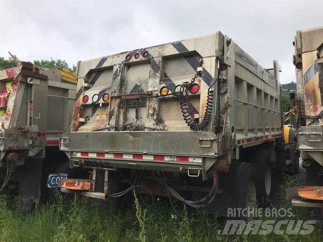 Mack 700 Εκχιονιστήρες και χιονοδιώχτες
