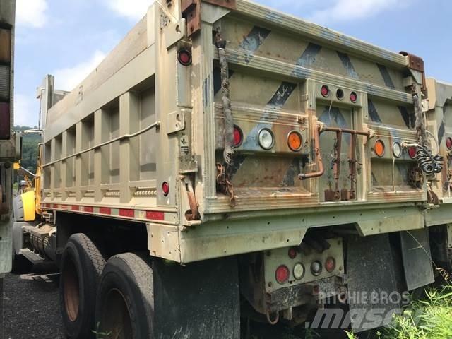 Mack 700 Εκχιονιστήρες και χιονοδιώχτες