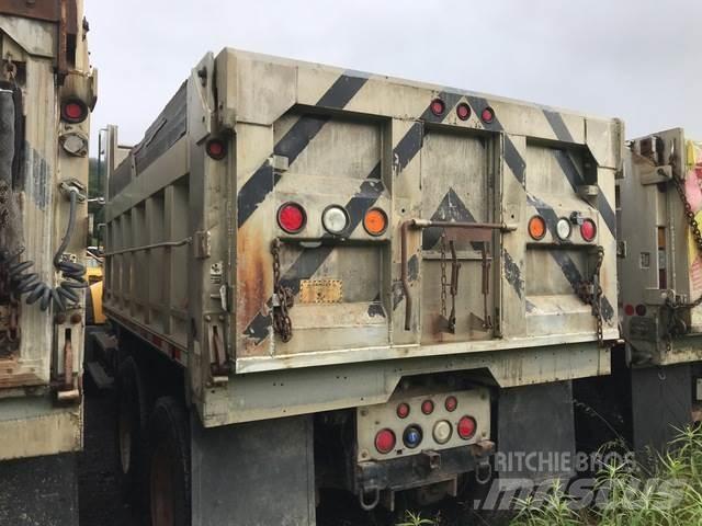 Mack 700 Εκχιονιστήρες και χιονοδιώχτες