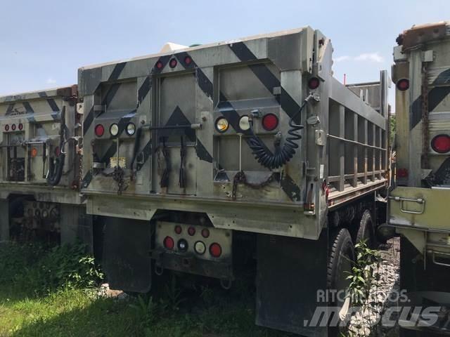 Mack 700 Εκχιονιστήρες και χιονοδιώχτες