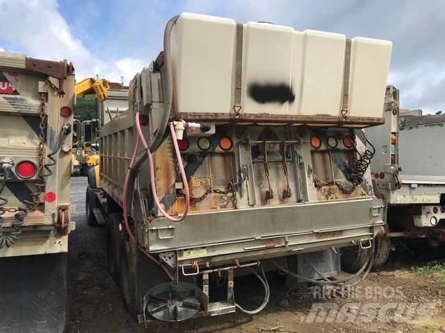 Mack 700 Εκχιονιστήρες και χιονοδιώχτες
