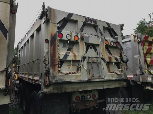 Mack 700 Εκχιονιστήρες και χιονοδιώχτες