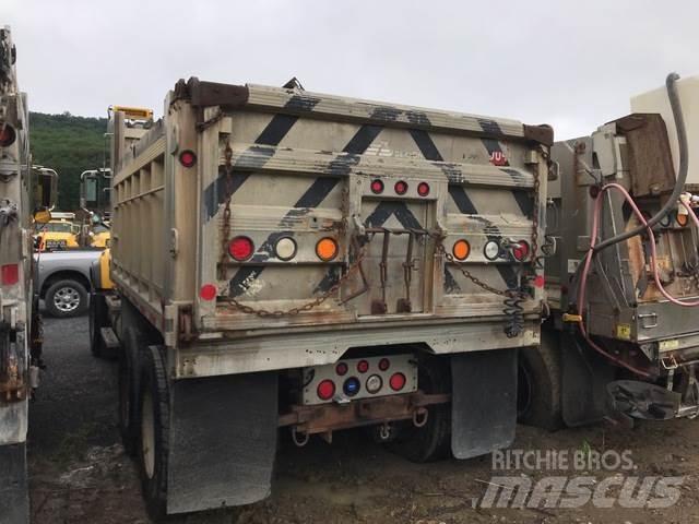 Mack CV700 Εκχιονιστήρες και χιονοδιώχτες