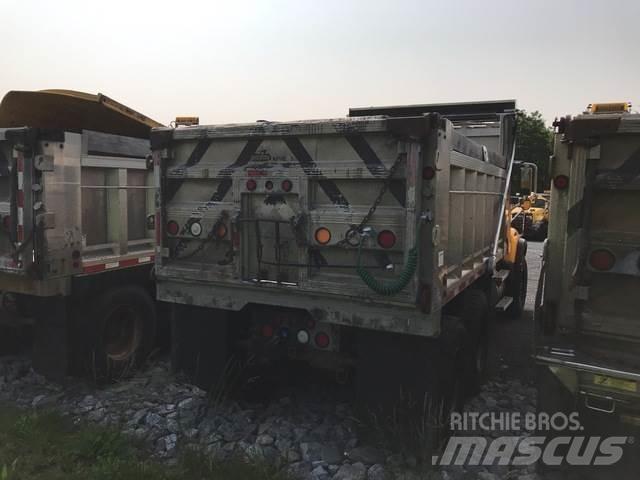 Mack CV700 Εκχιονιστήρες και χιονοδιώχτες