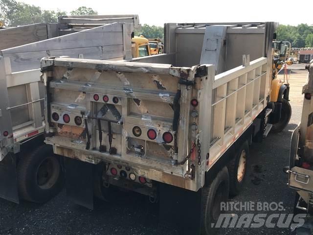 Mack CV700 Εκχιονιστήρες και χιονοδιώχτες