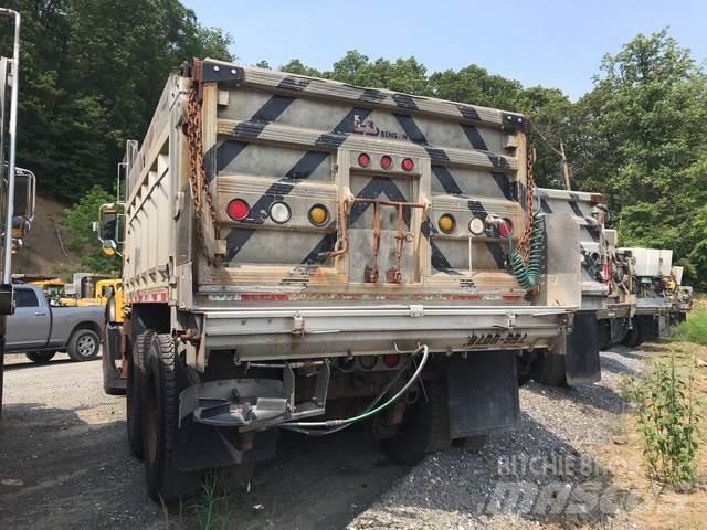 Mack CV700 Εκχιονιστήρες και χιονοδιώχτες
