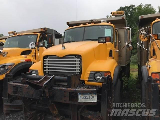 Mack CV700 Εκχιονιστήρες και χιονοδιώχτες