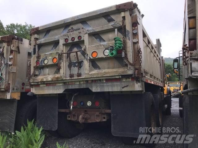 Mack CV700 Εκχιονιστήρες και χιονοδιώχτες
