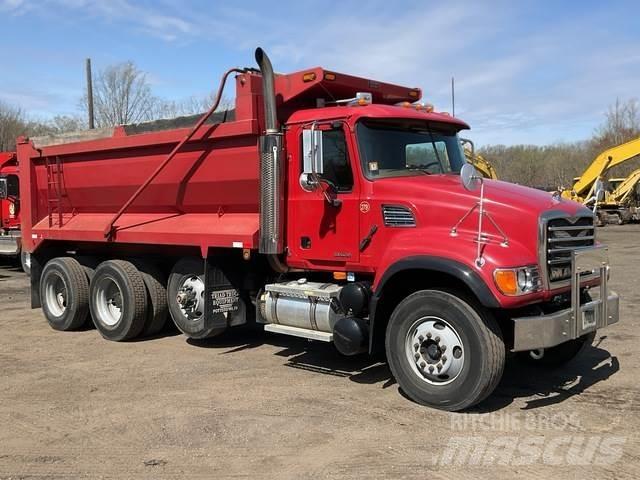 Mack CV713 Φορτηγά Ανατροπή
