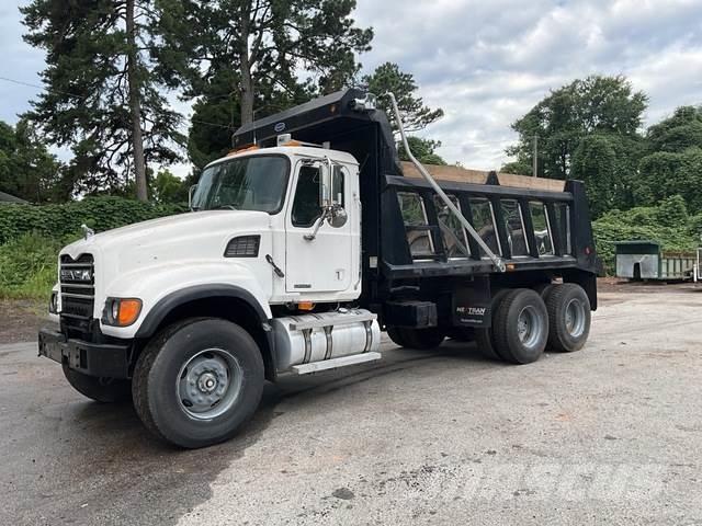 Mack CV713 Φορτηγά Ανατροπή