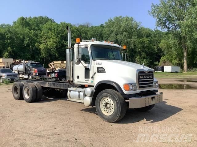 Mack CV713 Καμπίνες και εσωτερικό