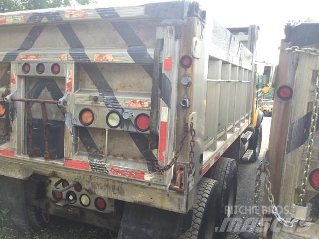 Mack CV713 Φορτηγά Ανατροπή