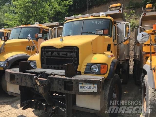 Mack CV713 Εκχιονιστήρες και χιονοδιώχτες